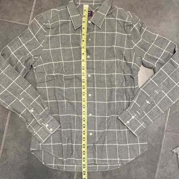 UNTUCKit Women's Windowpane Plaid Flannel Gray White - Picture 3 of 11